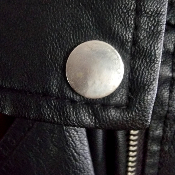 NWOT black faux leather jacket moto jacket size small - Picture 3 of 14